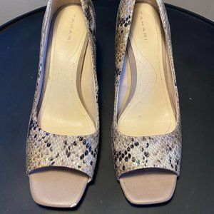 Beige Snakeskin Tahari Open Toed Heels Size 9.5
